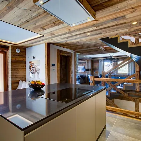 Summit Serenity - Chalet Alpine Retreat *