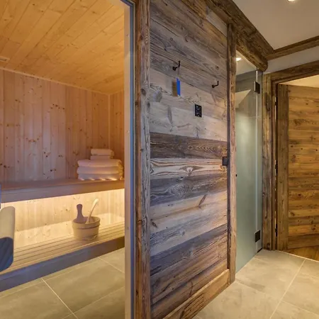 Summit Serenity - Chalet Alpine Retreat Chalet *